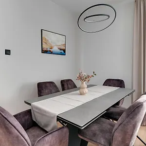 Zajezdnia Wrzeszcz 2 By Grand Apartament